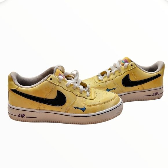 Nike Air force 1 RARE Low Yellow Graphic  Sneakers - Picture 3 of 9